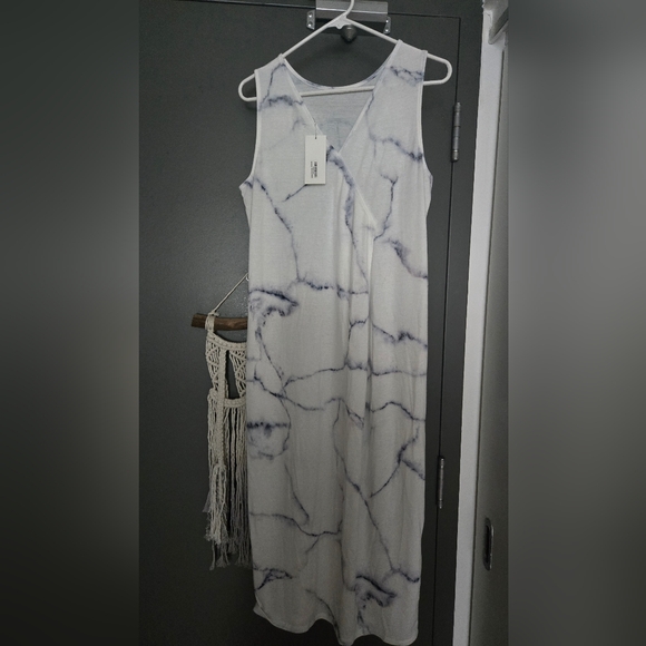 Oak + Fort Marble Print Sleeveless Dress - Picture 3 of 3